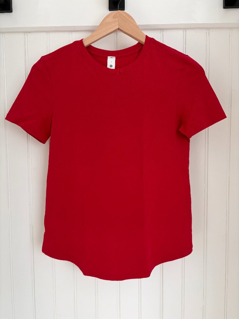 Lululemon Love Crew Neck Tee — Red Pima Cotton Short Sleeve, Size 2 / XS